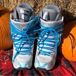 DC BALANCE WOMEN LACE COMMAND-LINER SNOWBOARD BOOTS SIZE 8 WHITE-TURQUOISE